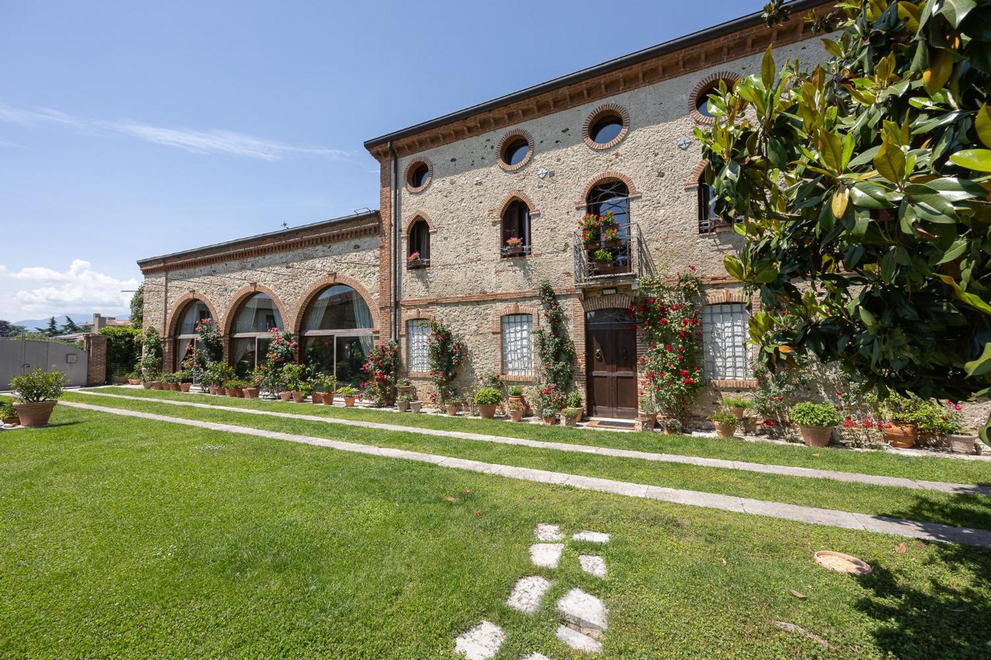 Locanda La Corte Dei Galli Casa de hóspedes Carre Exterior foto