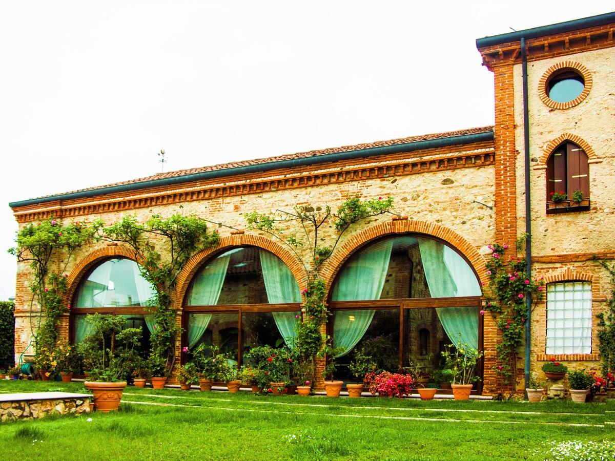 Locanda La Corte Dei Galli Casa de hóspedes Carre Exterior foto